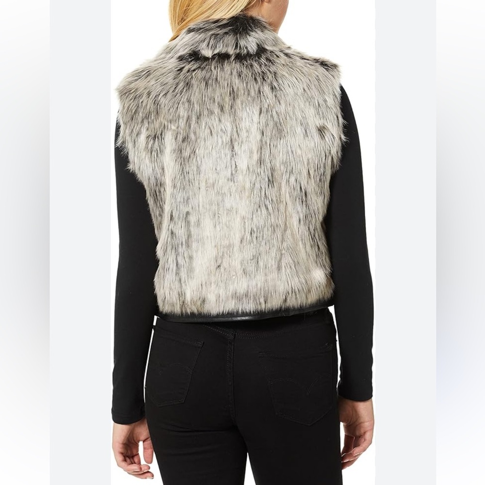 Cupcakes & Cashmere Faux Fur Vest w/ Vegan Leather Trim - Gray and Black, Small - Picture 7 of 14